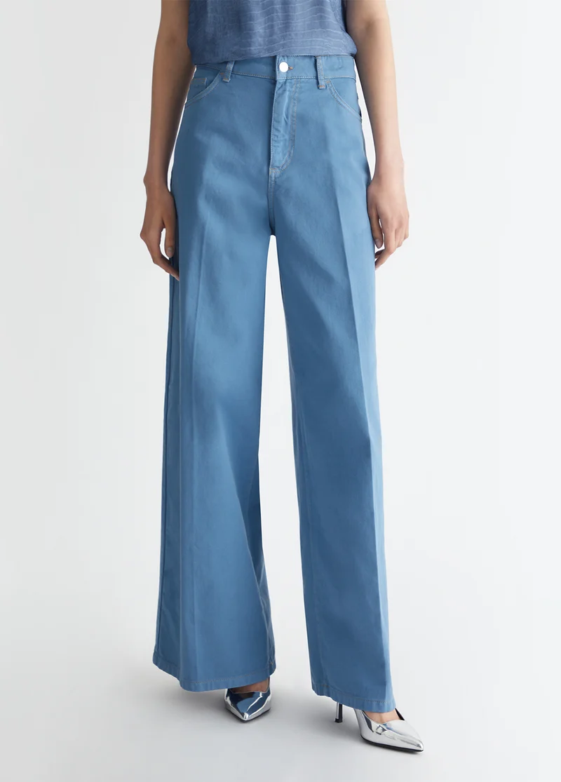 Flared jeans
