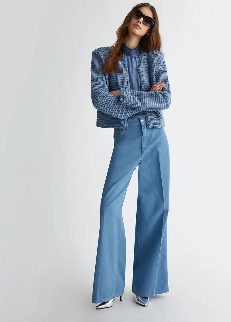 Flared jeans