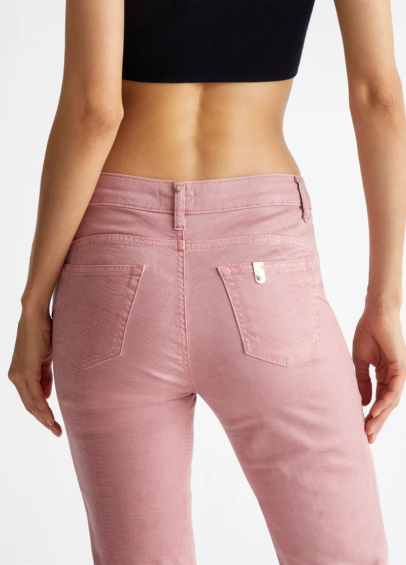High-Waisted Bottom Up Jeans
