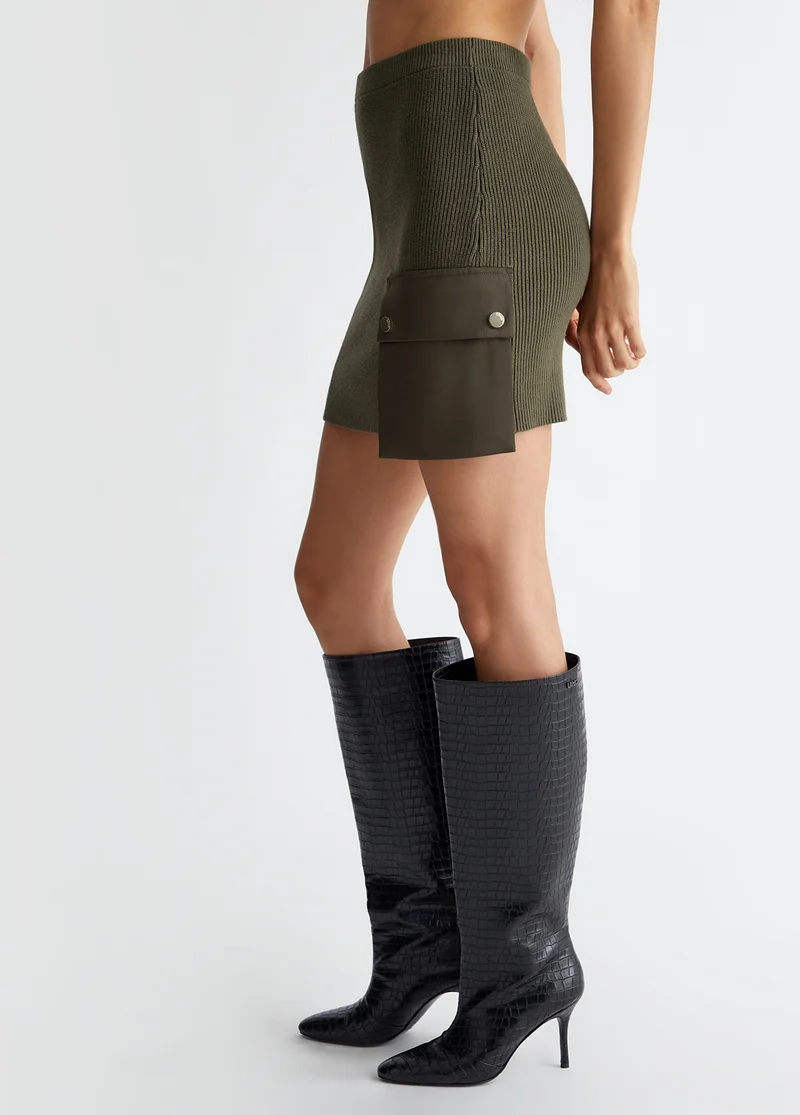 Knit miniskirt with pocket