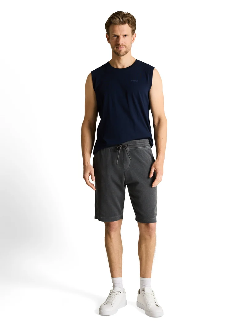 printed tanktop, sky captain blue