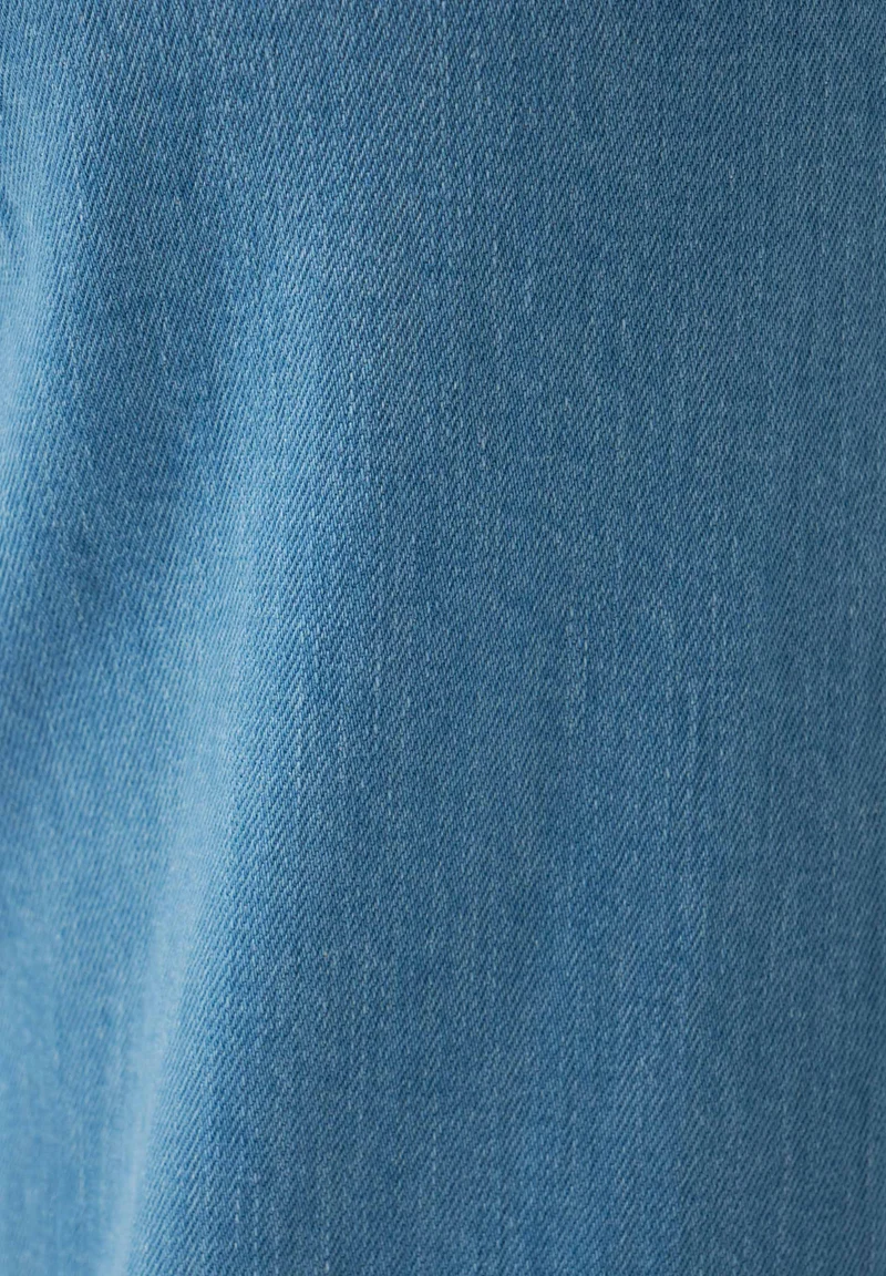 Jeans mit Geradem Schnitt aus Bio-Baumwolle
