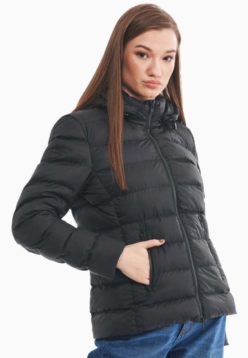 Pufferjacke aus recyceltem Polyester