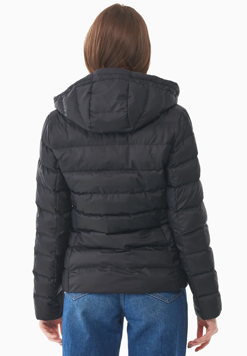 Pufferjacke aus recyceltem Polyester