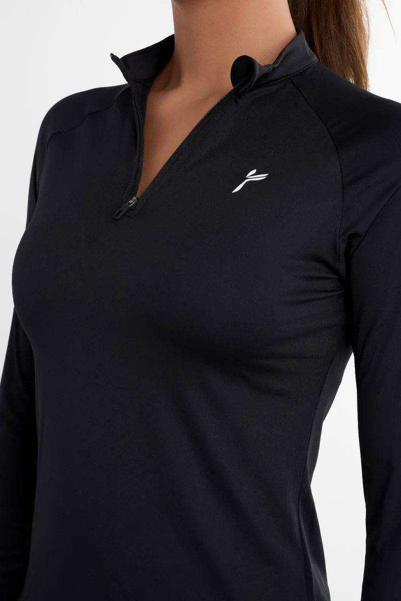 Essential Long Sleeve