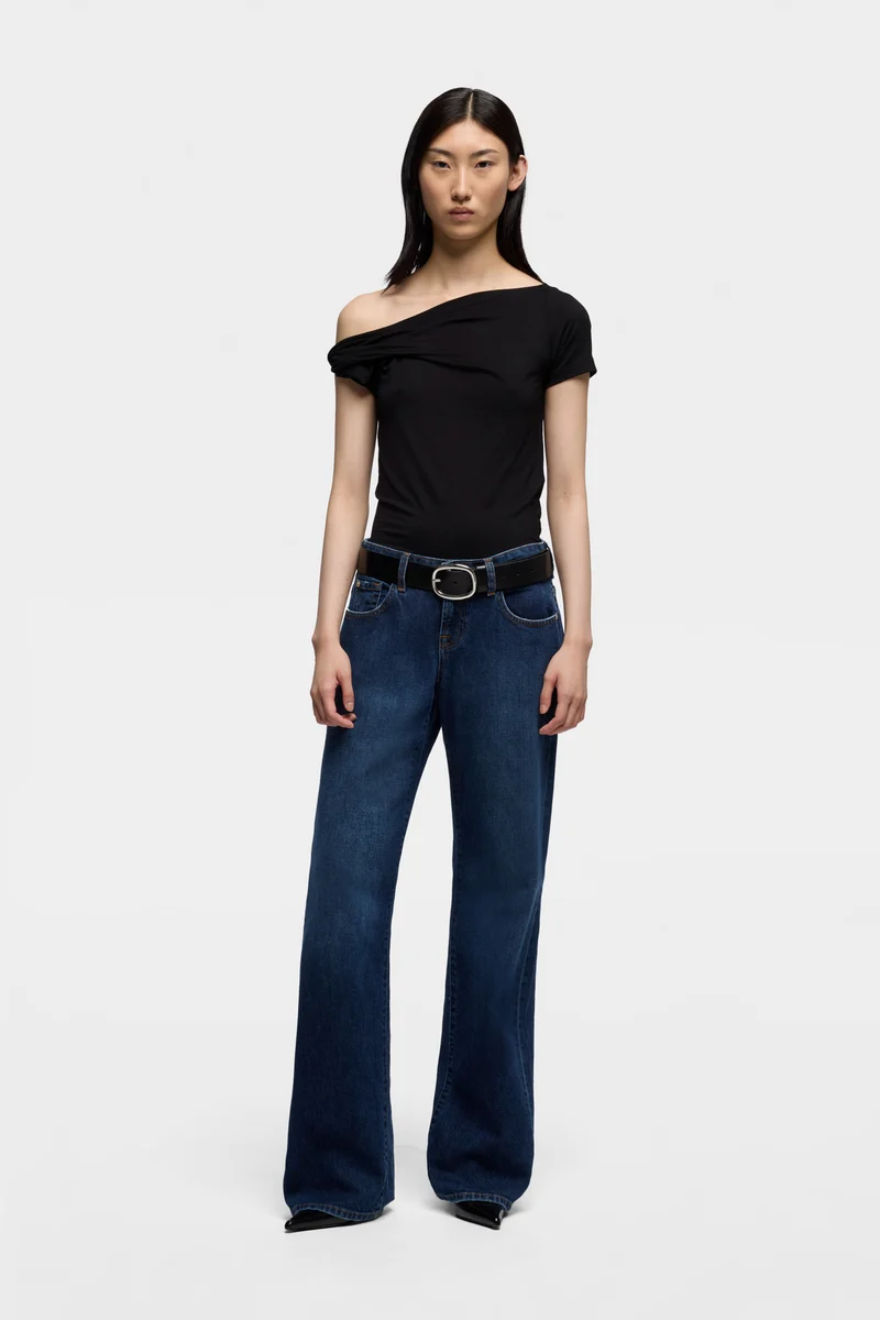 LOW STRAIGHT in Denim Indiglow