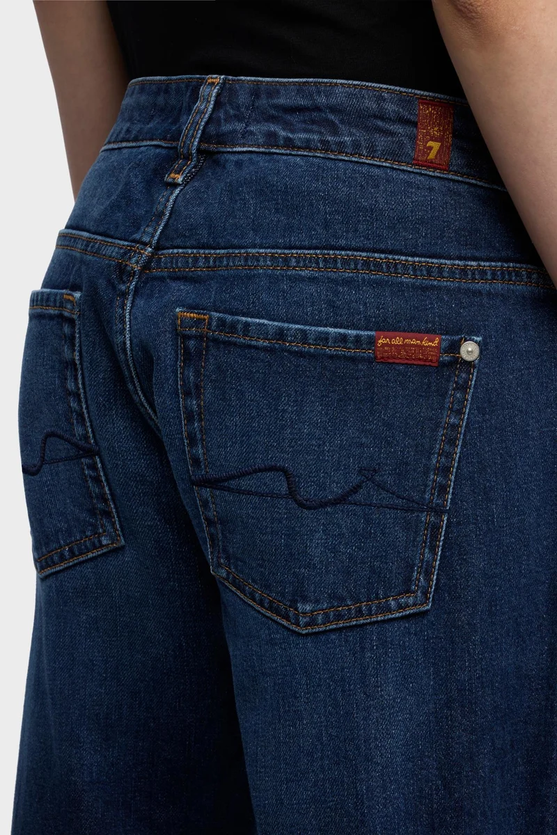 LOW STRAIGHT in Denim Indiglow