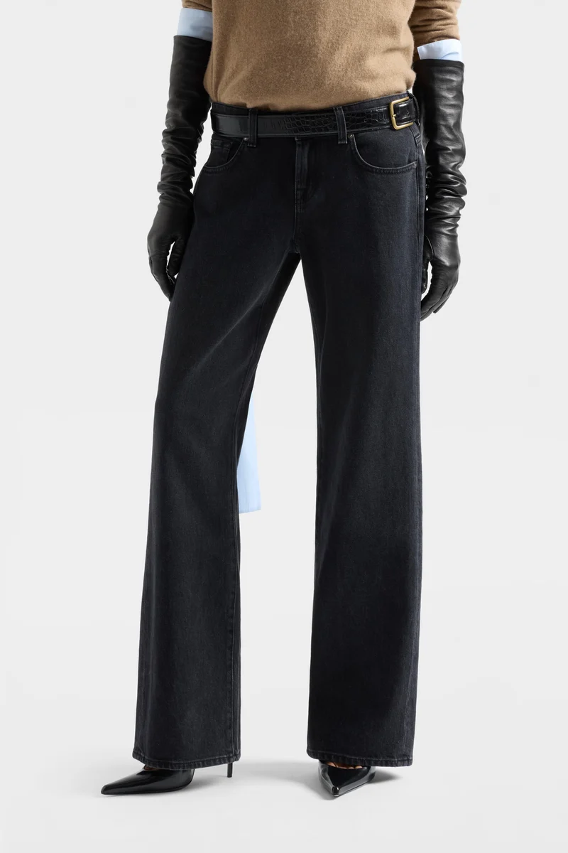 LOW STRAIGHT in Denim Heavy Rain