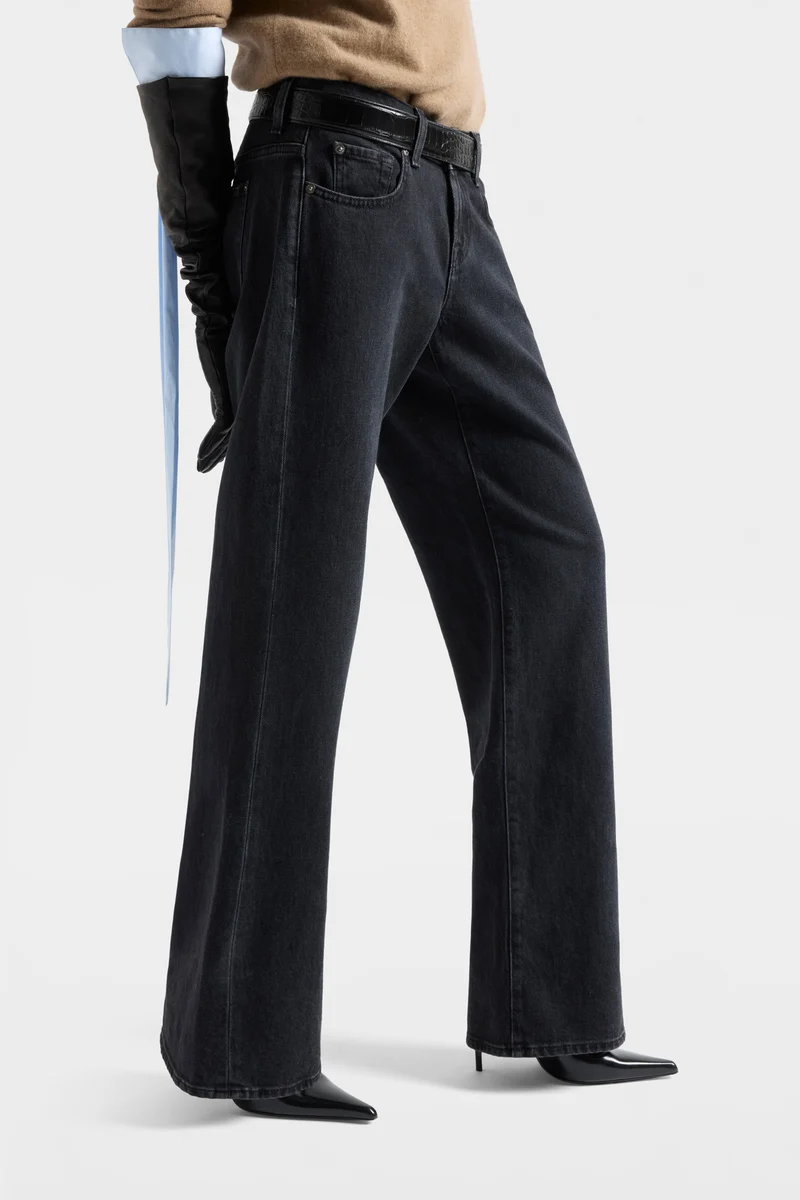 LOW STRAIGHT in Denim Heavy Rain