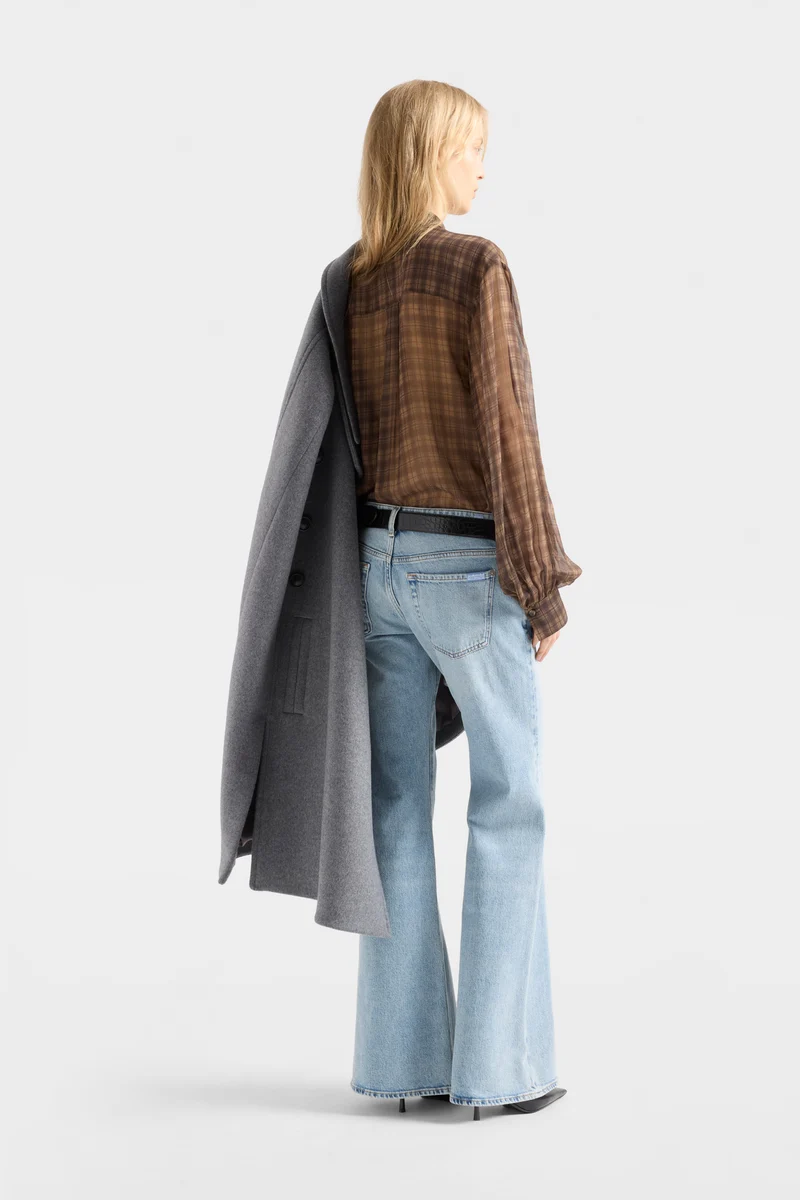 LOW FLARE in Denim Ode To