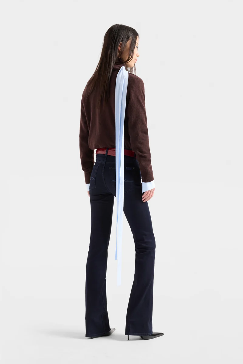 LARGE RIB V-NECK SWEATER in Cashmere Coffee Bean