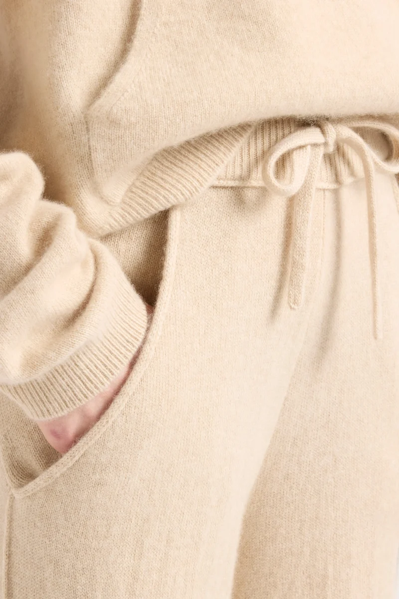 JOGGER in Cashmere Birch