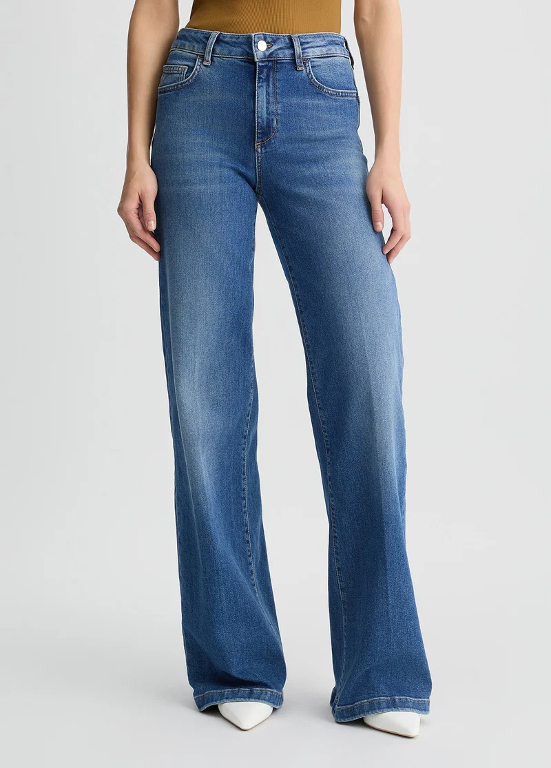 Flared Jeans with Belt