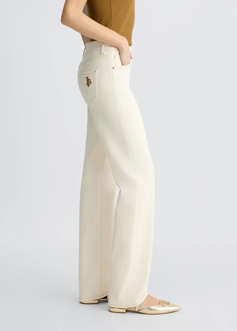 Straight-Leg Jeans