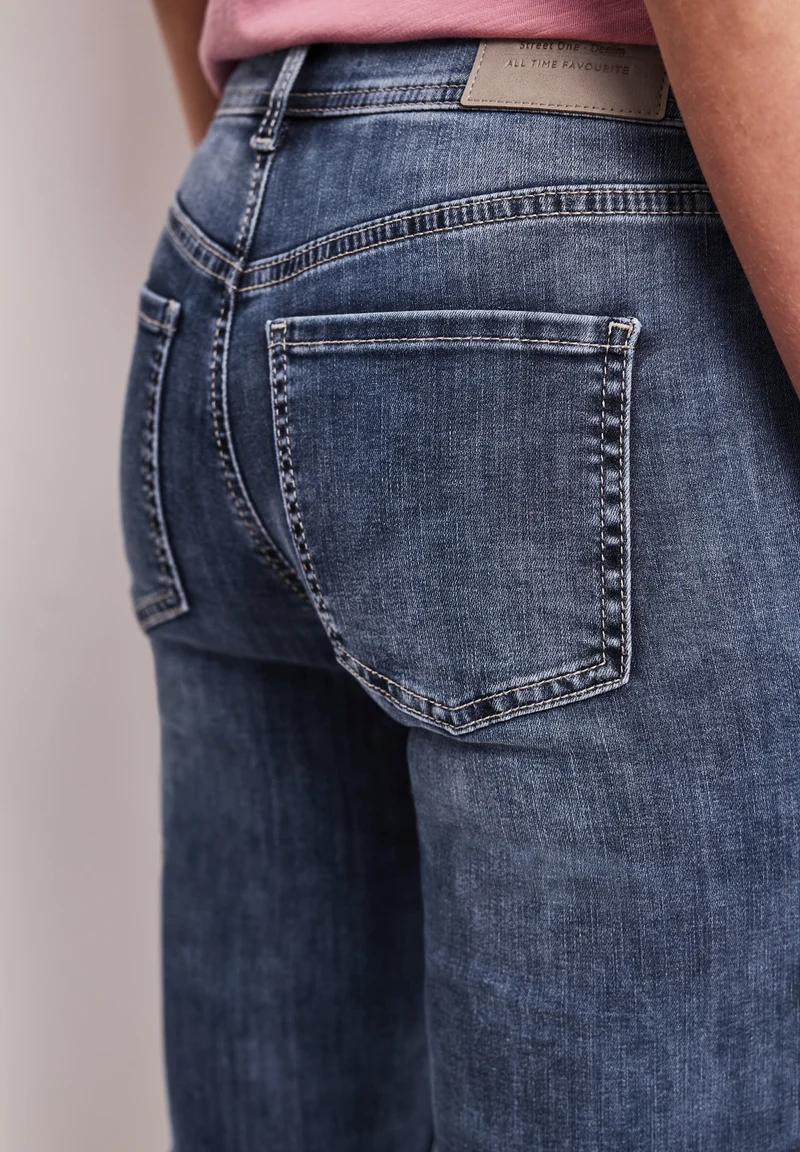 QR Style Jane,mw,dark blue, authentic dark blue wash