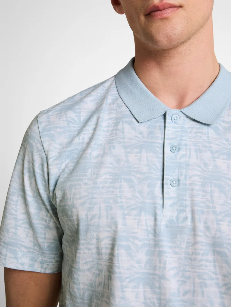 allover printed polo, light blue stripy palm print