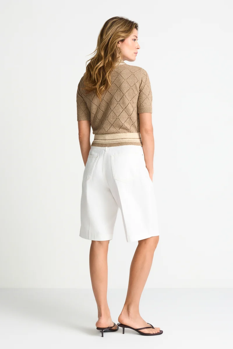 Denim bermuda with pleat, white stone