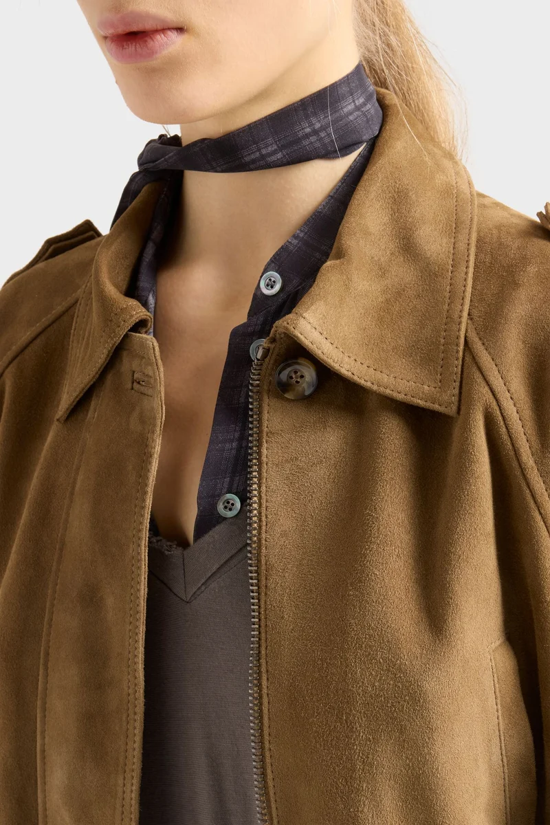 AVIATOR JACKET in Suede Chestnut