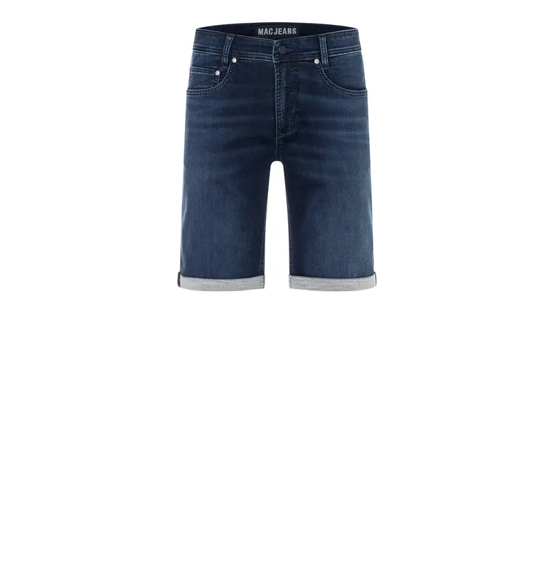 Jogn Bermuda