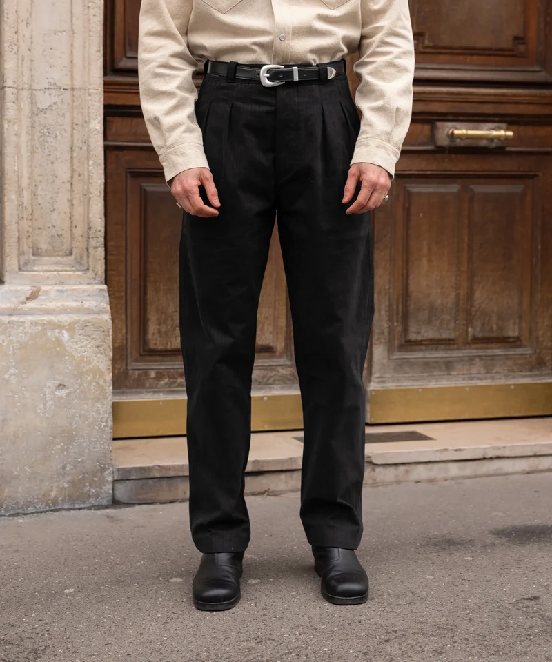 THE DOUBLE PLEAT PANTS