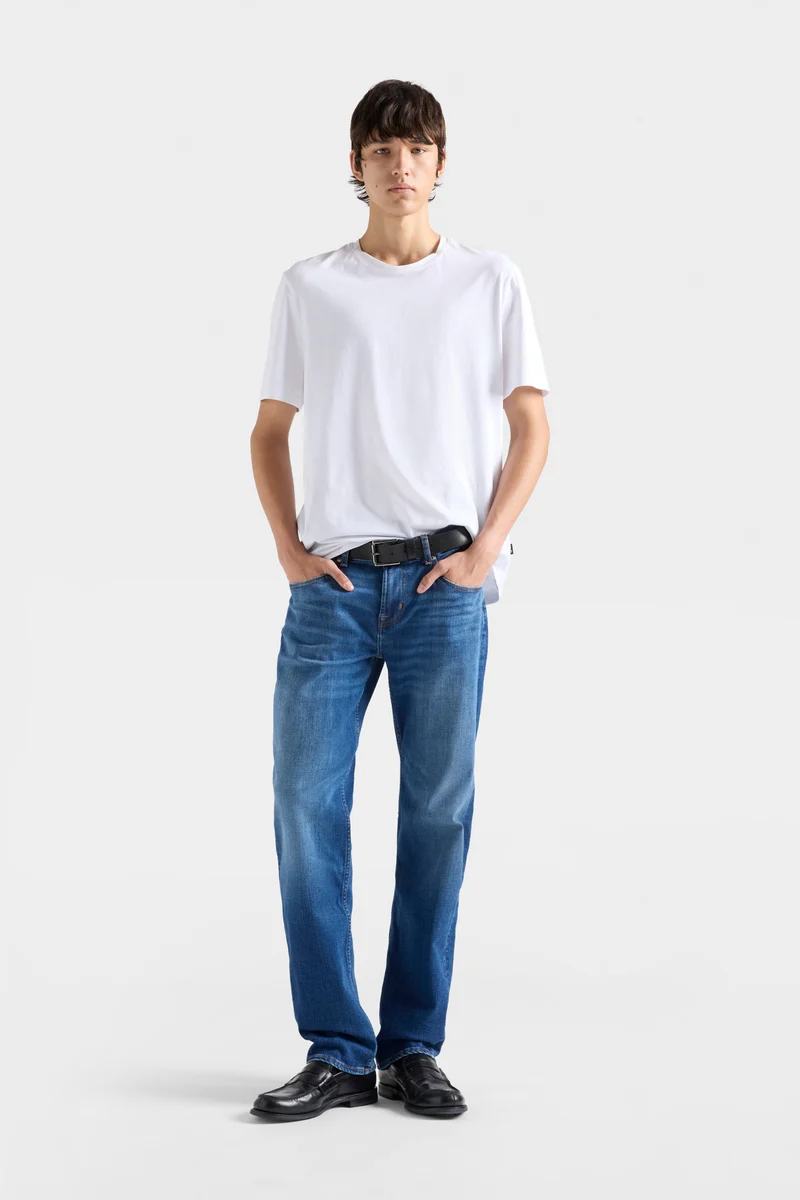 STANDARD in Luxe Performance Sonora
