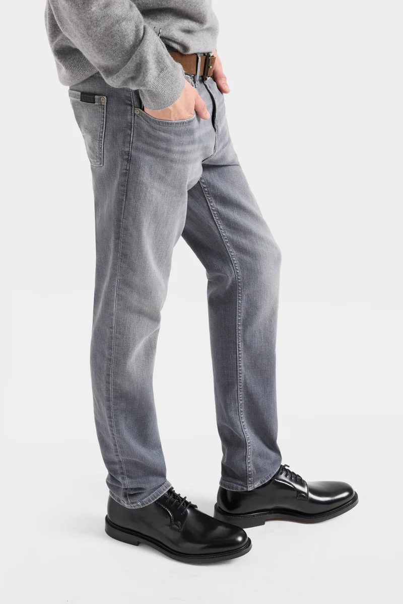 SLIMMY TAPERED in Luxe Performance Hasting