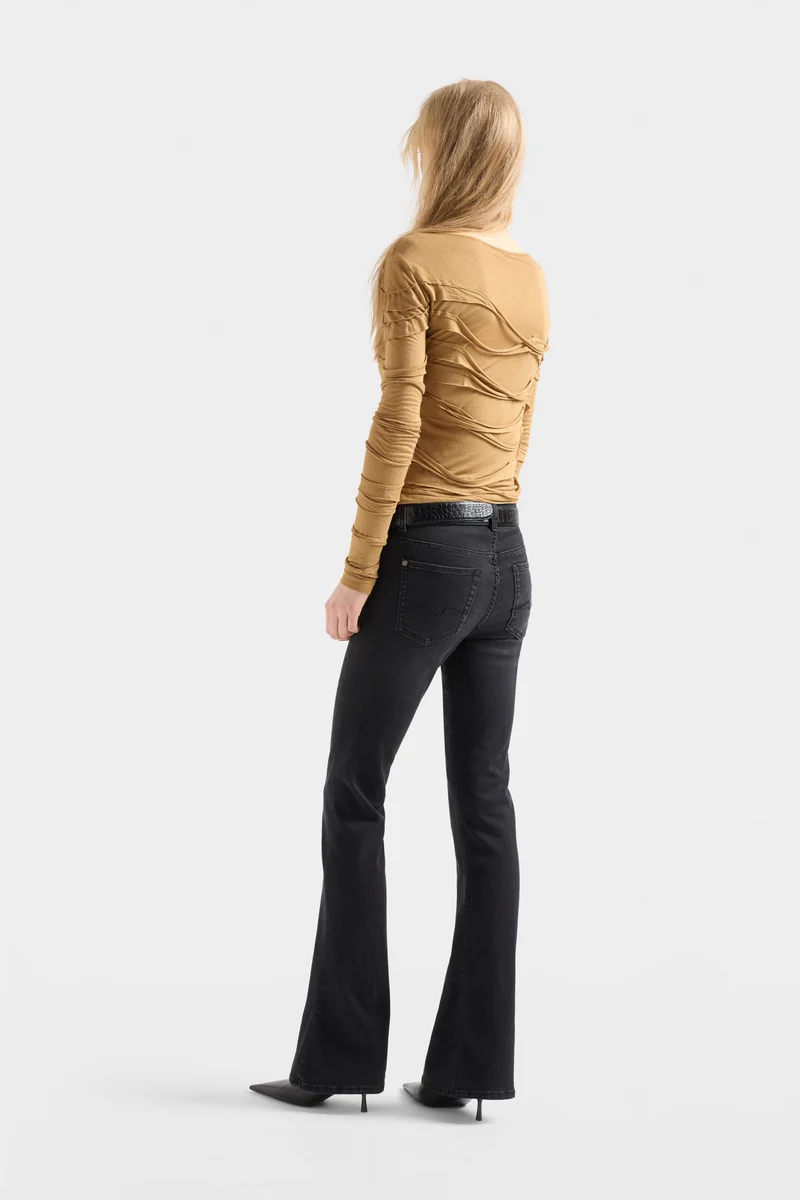 B(air) Bootcut in Black Beauty