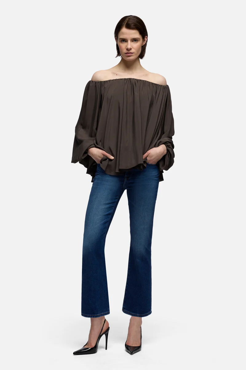 CROPPED BOOT in Slim Illusion Current