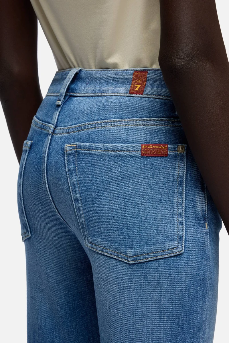 CROPPED BOOT in Slim Illusion Coastline