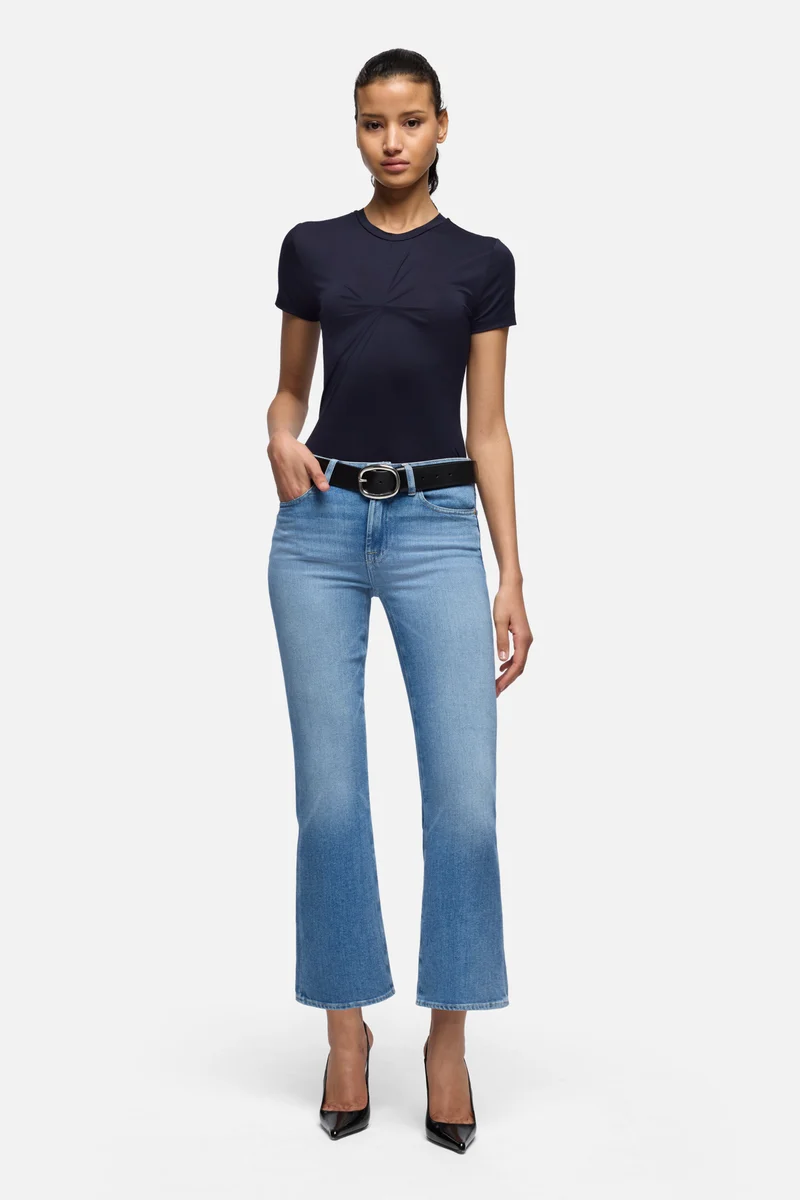 CROPPED BOOT in Slim Illusion Bluehaven