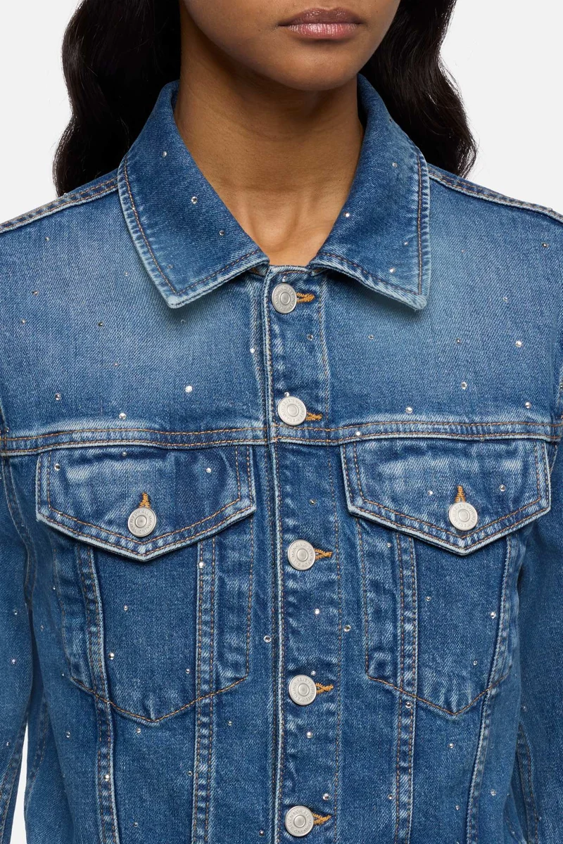 EMBELLISHED SHRUNKEN JACKET in Comfort Blue Shine