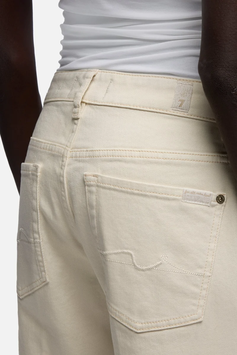 CALIE STRAIGHT in Comfort Moondust