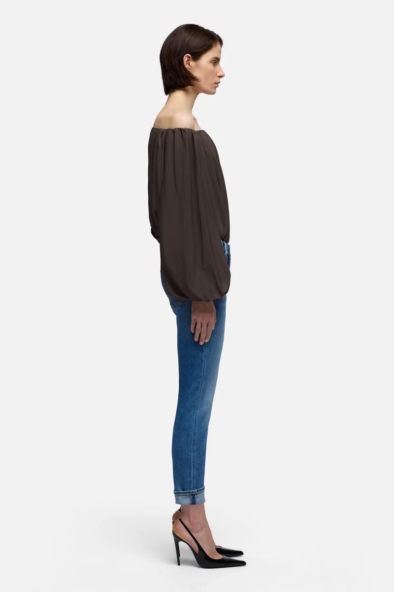 RELAXED SKINNY in Slim Illusion Coastline