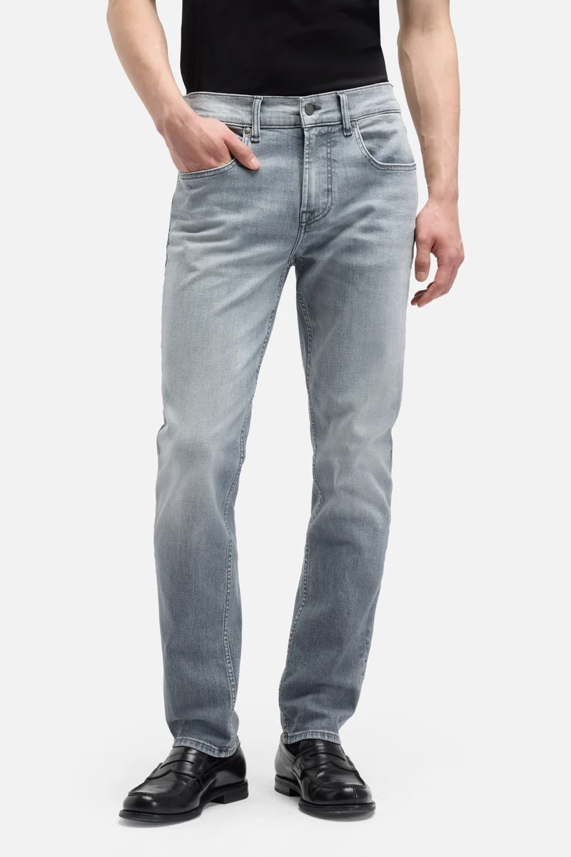 Luxe Performance Slimmy Tapered in Urban