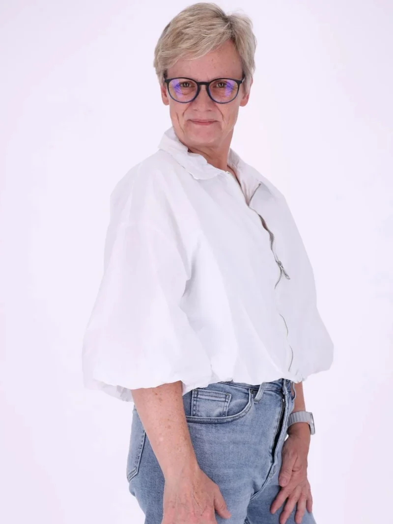 Weiße Damenjacke mit Ballonärmeln & 3/4-Arm