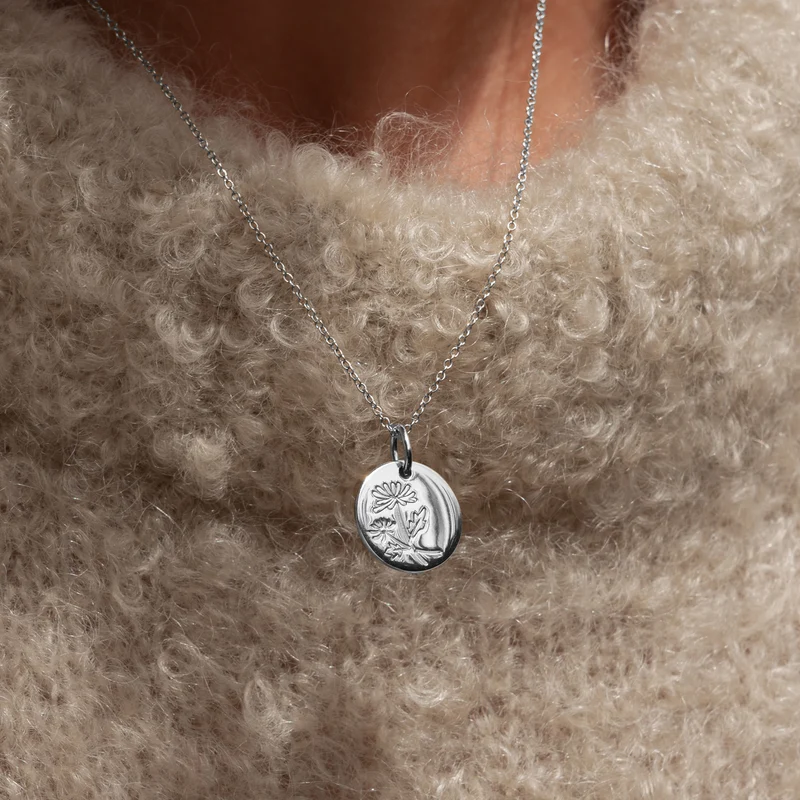 Violet Hamden Venus 925 Sterling Silberne Halskette mit Geburtsblume VH340026-JAN