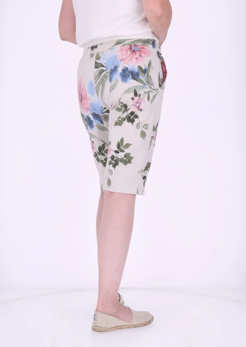 Splash of Color Shorts Damen Blüten
