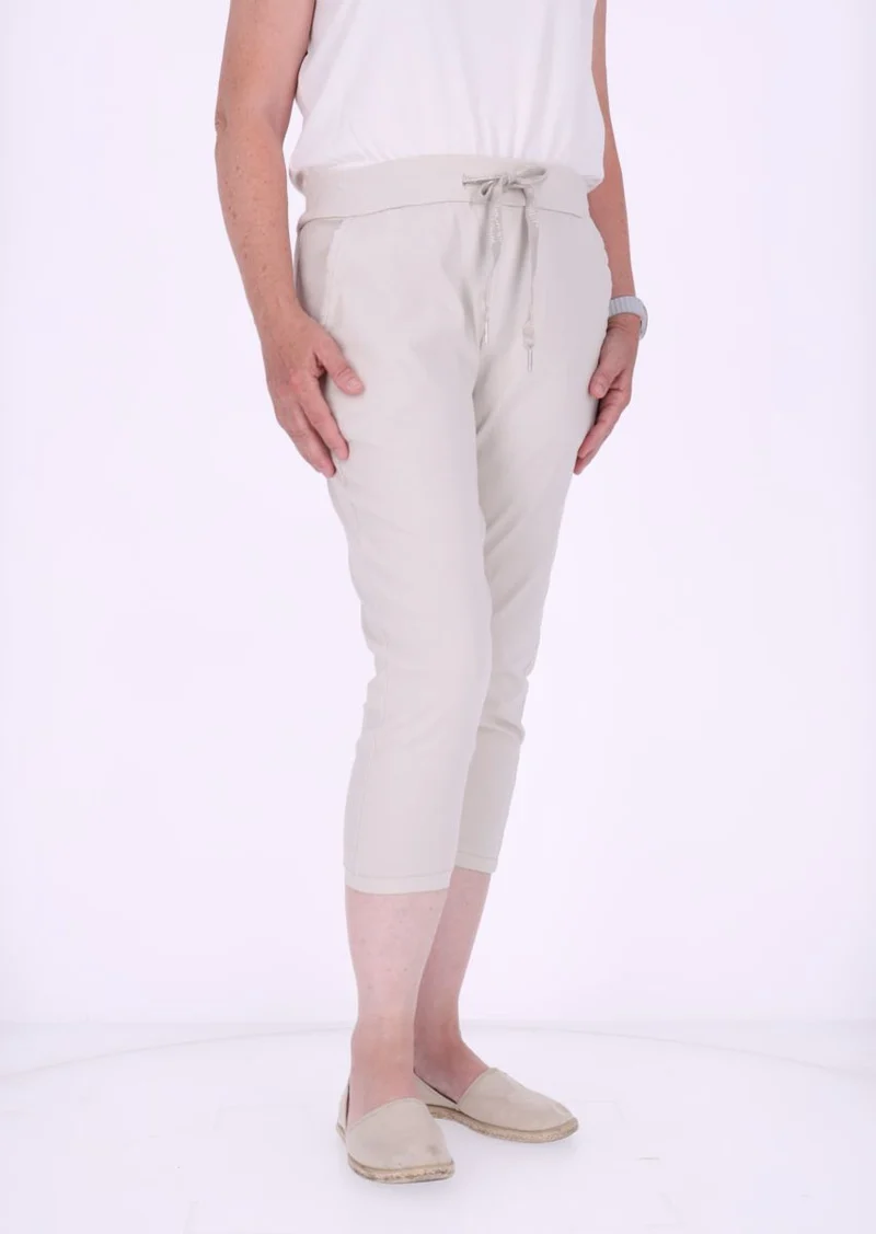 Splash of Color Capri-Shorts Damen