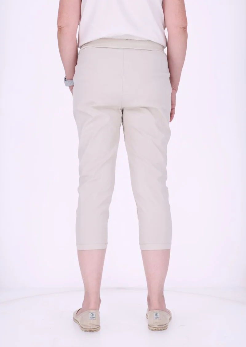 Splash of Color Capri-Shorts Damen