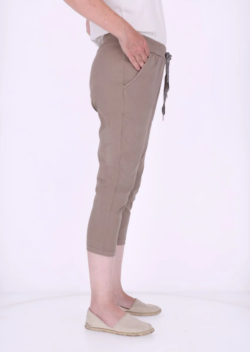 Splash of Color Capri-Shorts Damen