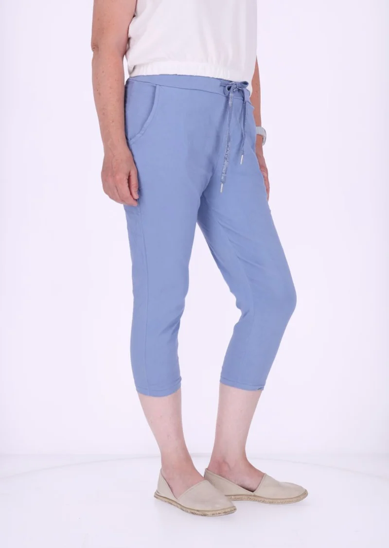 Splash of Color Capri-Shorts Damen