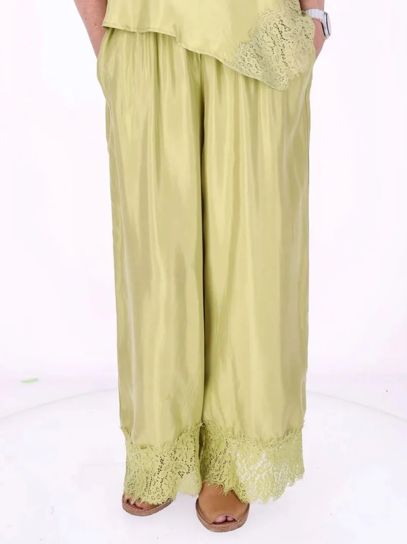 Damen Hose mit Spitzenabschluss – Grün
