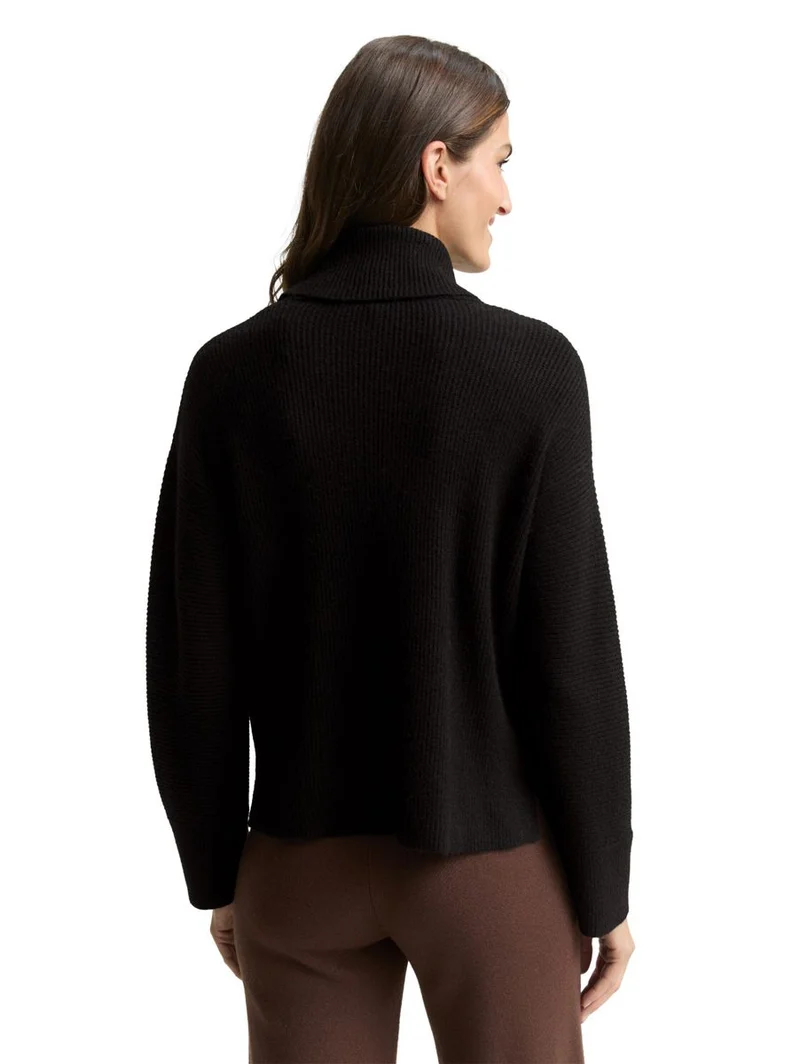 Oversize Rollkragenpullover