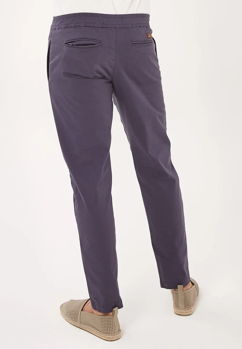 Chino-Hose aus Bio-Baumwolle mit elastischem Bund