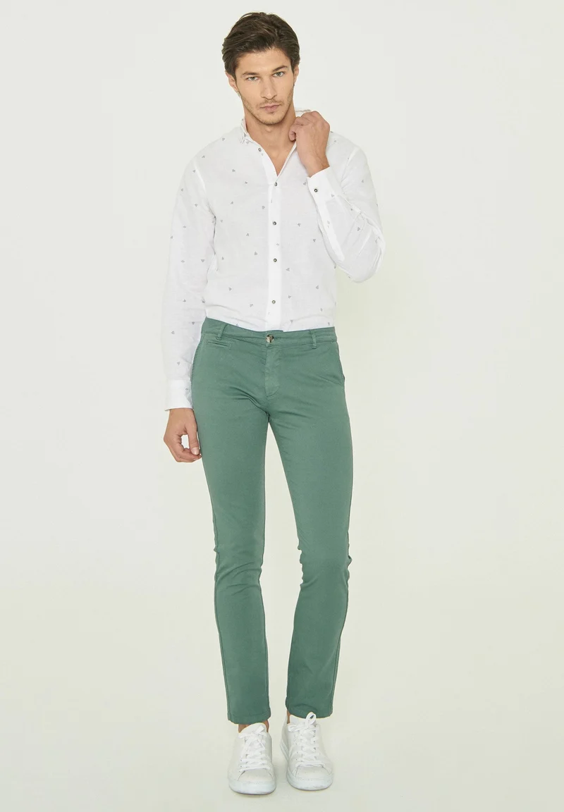 Chino-Hose aus Bio-Baumwolle