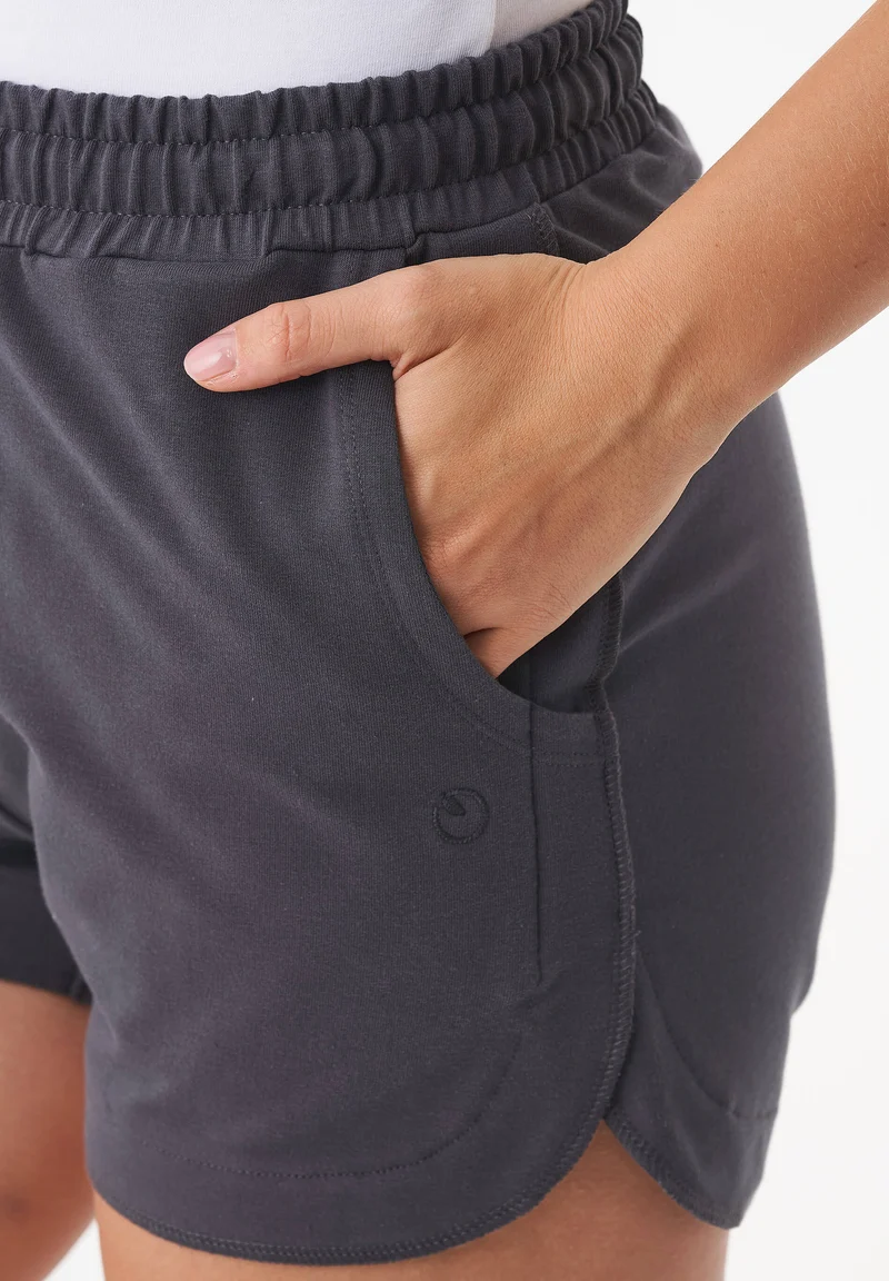 SANNDRA | Leichte Sweatshorts aus Bio-Baumwolle