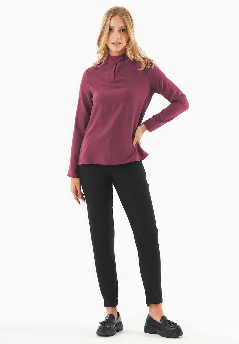 Bluse aus LENZING™ ECOVERO™