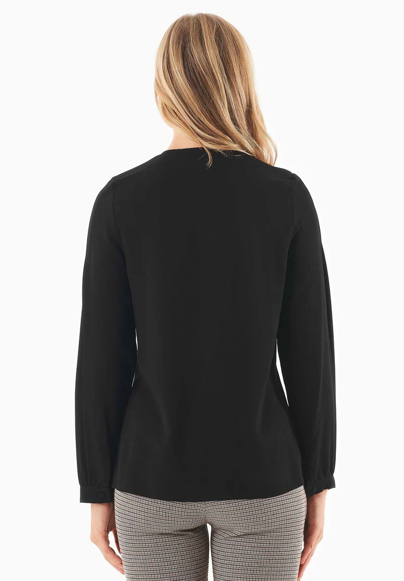 Bluse aus LENZING™ ECOVERO™