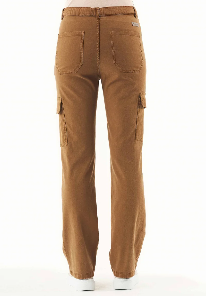 Cargohose aus TENCEL™ Lyocell und Bio-Baumwolle