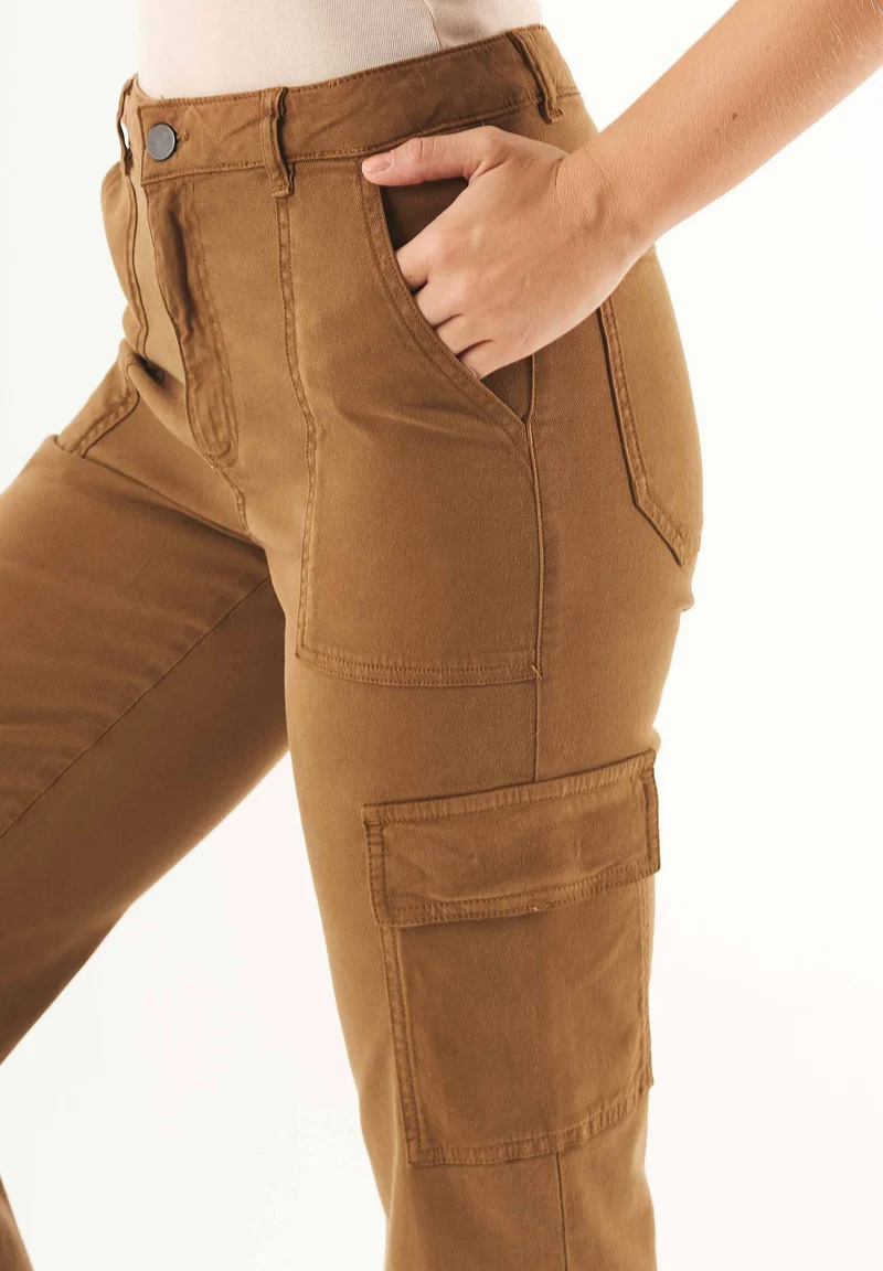 Cargohose aus TENCEL™ Lyocell und Bio-Baumwolle